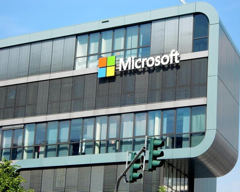 Microsoft устранила глобальный IT-сбой: восстановлена работа ключевых сервисов / ИИ, сервисы и приложения / iXBT Live
